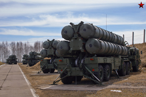 俄媒：中国希望俄遏制美核实力 欲获俄潜艇导弹