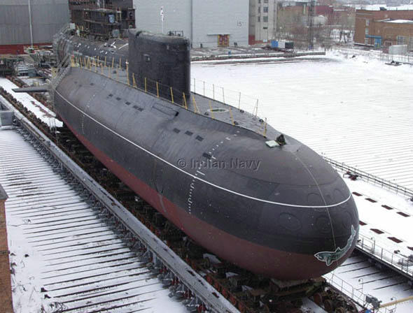 中俄联合进行反潜作战 中方派出大洋黑洞潜艇