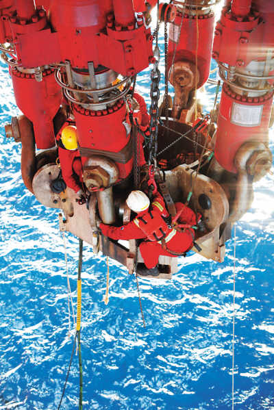 中国油企挺进深海 技术在手赢得开发南海主动权