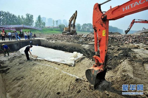 京杭大运河天津段考古发掘出两艘明代沉船