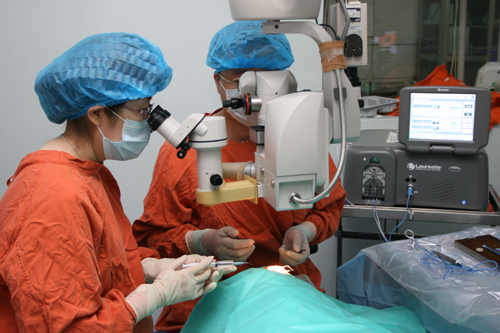 深圳狮子会在州直免费为百名白内障患者实施复明手术