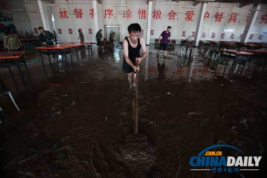 现场直击：暴雨后的北京