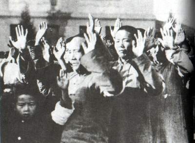 烛光纪念南京大屠杀75周年 老照片记录日本兽性
