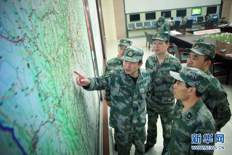 成都军区第13集团军紧急驰援抗震救灾