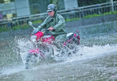 今明两天南京暴力梅雨再登场