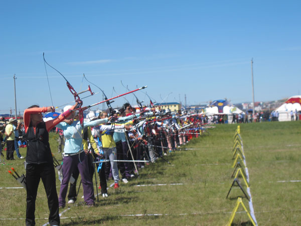 中国内蒙古锡林郭勒乌拉盖第二届民族传统射箭国际大赛落下帷幕