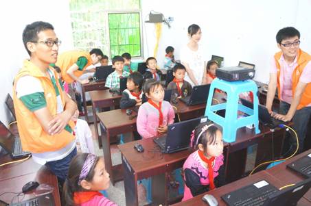 扶贫新模式助力重庆孩子的中国梦