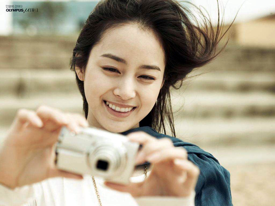 韩国倾国女神私照 金泰熙宋慧乔容貌气质双赢