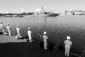 中国海军三舰抵珍珠港 中美七年来首次联合军演