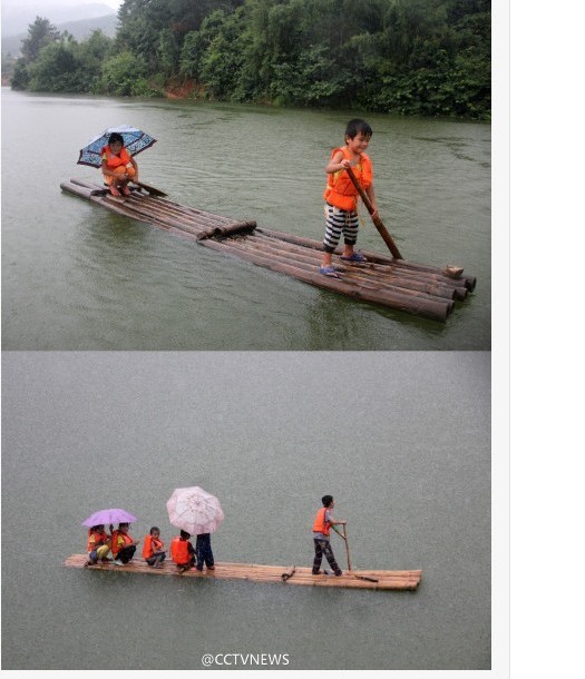 广西30余名小学生撑竹筏上学 最小者年仅4岁(图)