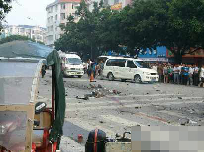 广西桂林附近一学校门口发生爆炸