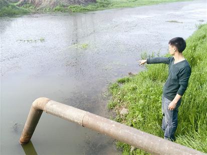 水源或受污染 村民家中自来水里流蚂蝗(图)