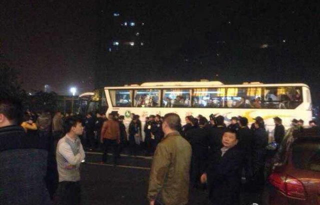 郑州“皇家一号”会所组织卖淫案133人被起诉
