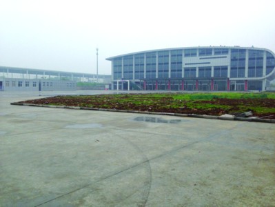 安徽滁州两亿建新汽车站 使用三个月“半废”