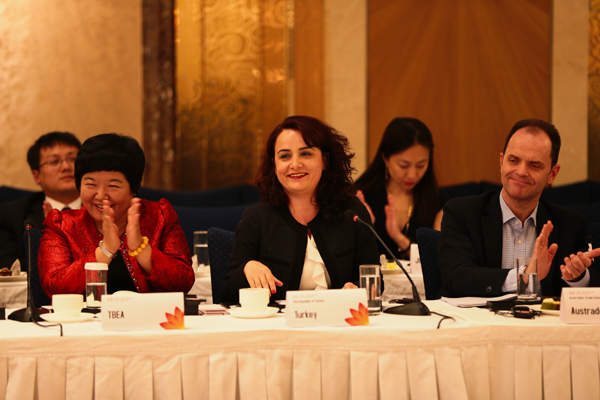 第四届中国—亚欧博览会推介圆桌会议在京召开
