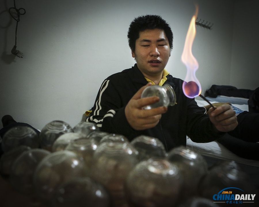 图片策划：“五一”节，那些仍然在工作的人