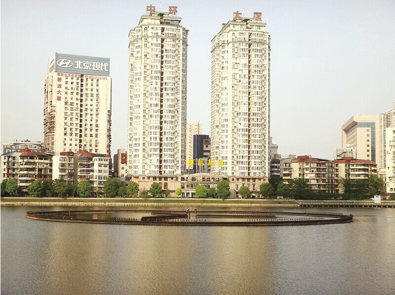武汉斥资数百万修建公共喷泉 8处有7处形同虚设