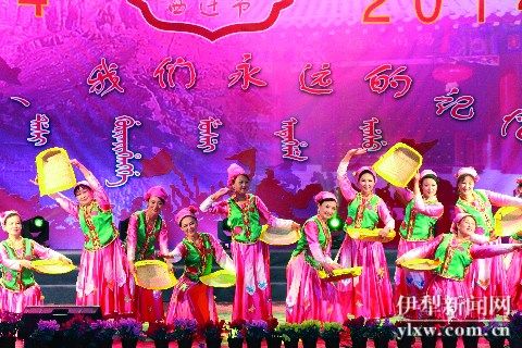 新疆举办纪念锡伯族西迁250周年文艺活动