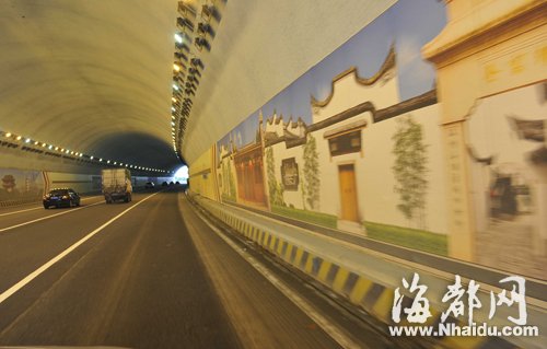 福州机场高速多个隧道添壁画 为宣传福州文化