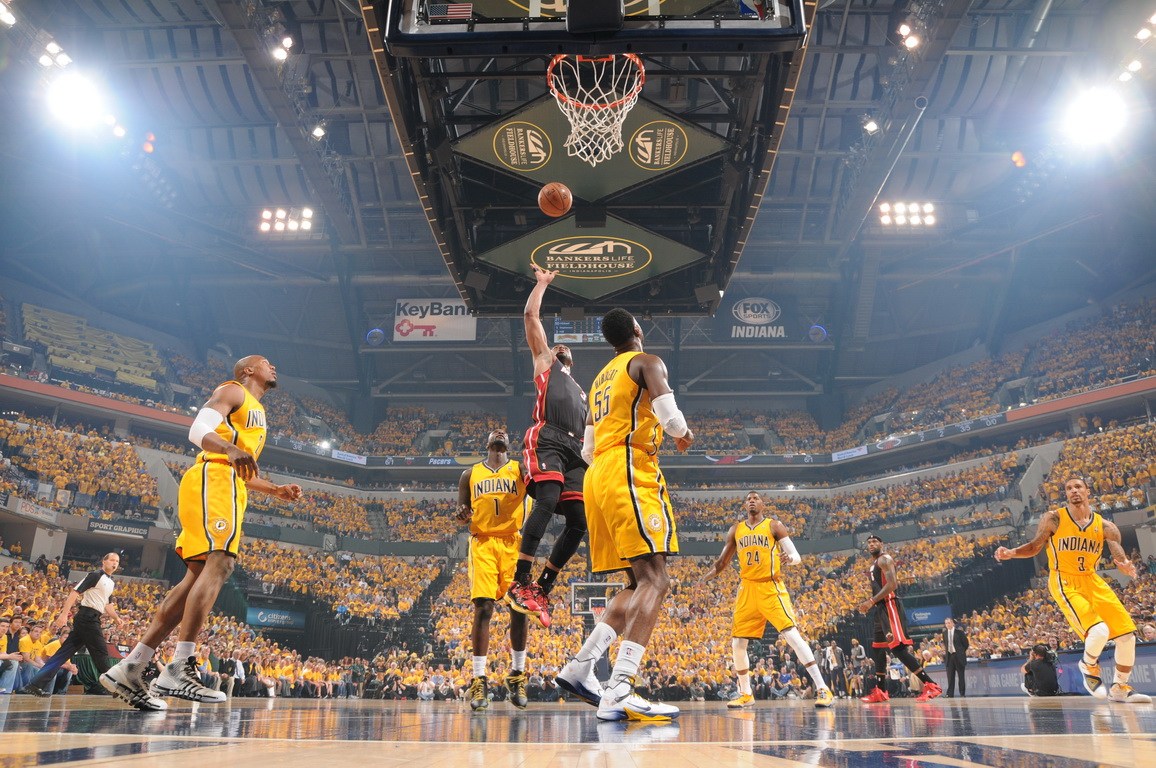 NBA东部决赛：步行者 83-87 热火