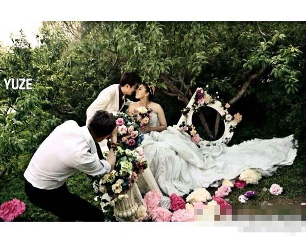 前女排国手李娟婚照花絮唯美秀恩爱(图)