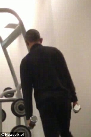奥巴马在波兰酒店锻炼遭偷拍 安全局展开调查