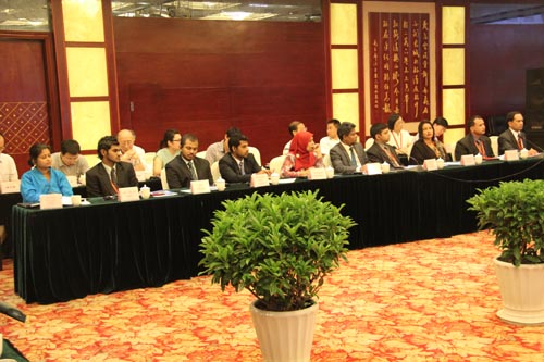 首届南亚援外高官论坛企业座谈会举行