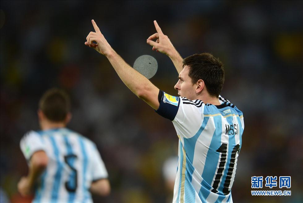 梅西打破8年世界杯进球荒 阿根廷2:1力克波黑