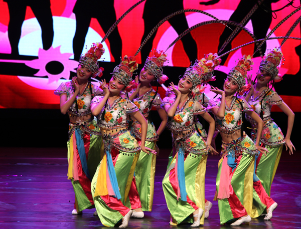 “2014•相聚北京”青少年舞蹈节在北京举行