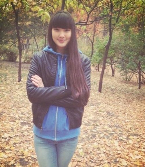 哈萨克斯坦女排美少女爆红