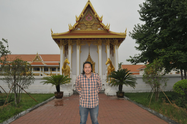 泰国小伙弃高薪白马寺建庙 只为让更多中国人了解泰国