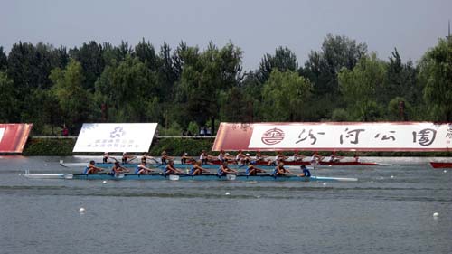 国际名校赛艇挑战赛在临汾开赛