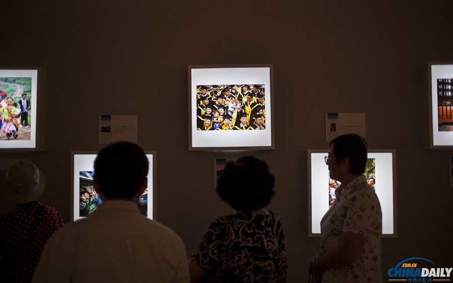 “中国人 中国梦”摄影艺术展在国家博物馆开幕