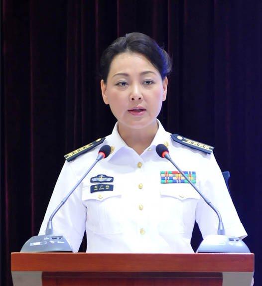 中国海军首位女发言人邢广梅亮相[图]