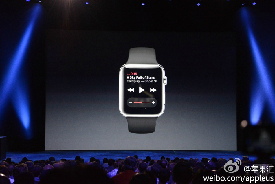 苹果公司推出新款手机和手表(高清组图)