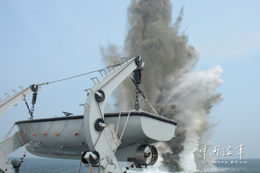 南海舰队某水警区开展实扫智能战雷训练