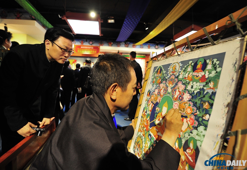 首届藏博会在西藏博物馆举行