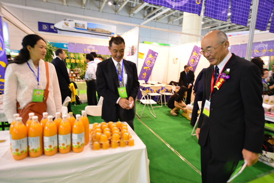 第15届国际果蔬 食品博览会在烟台开幕