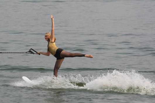 2014世界水上极速运动大赛在广西柳州开赛