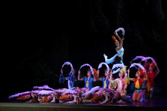 广西宜州上演大型歌舞剧《百鸟衣》