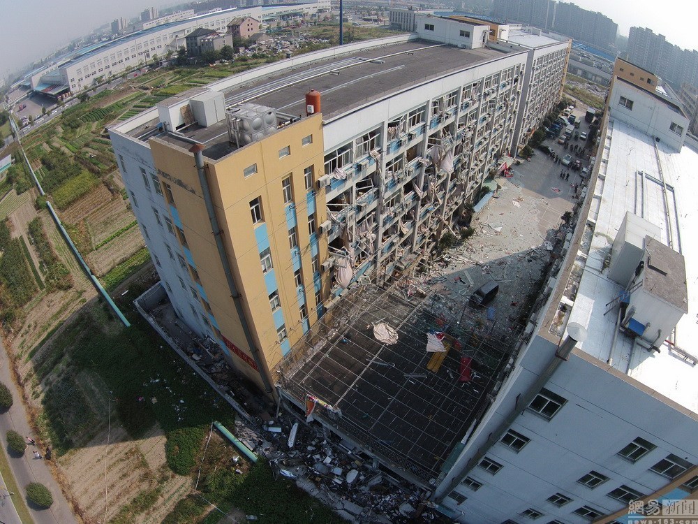 杭州一学生宿舍发生爆炸 13学生受伤