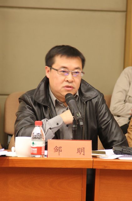 凤凰网总编邹明：贯彻全会精神 将依法治网落到实处