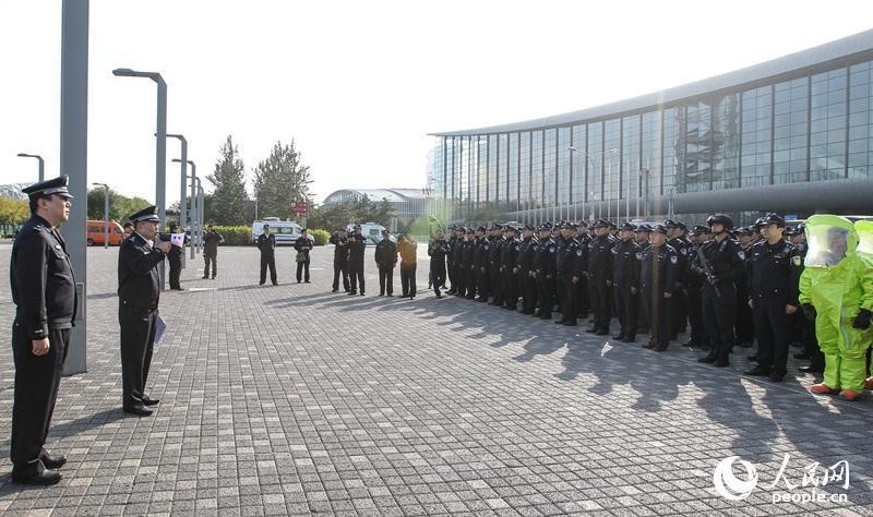 北京举行反恐演习确保APEC会议绝对安全
