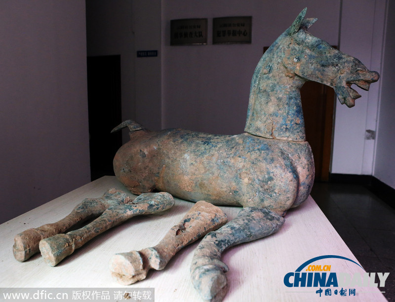 重庆云阳警方破获盗卖三峡珍稀文物案 追回二级保护文物青铜马