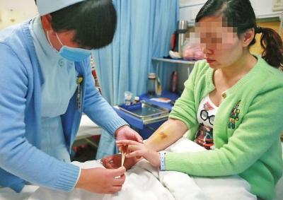 河南医护人员出诊途中遭围殴 打人者已被拘留