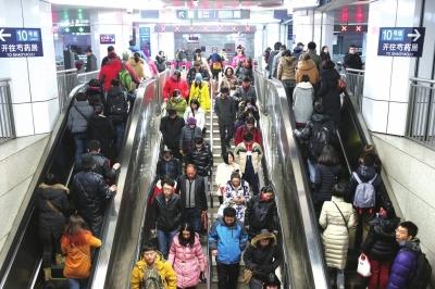 北京地铁车票使用办法启动修订 或将限时出站