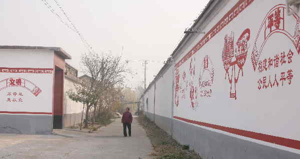济南大桥镇：剪纸艺术展现乡村魅力