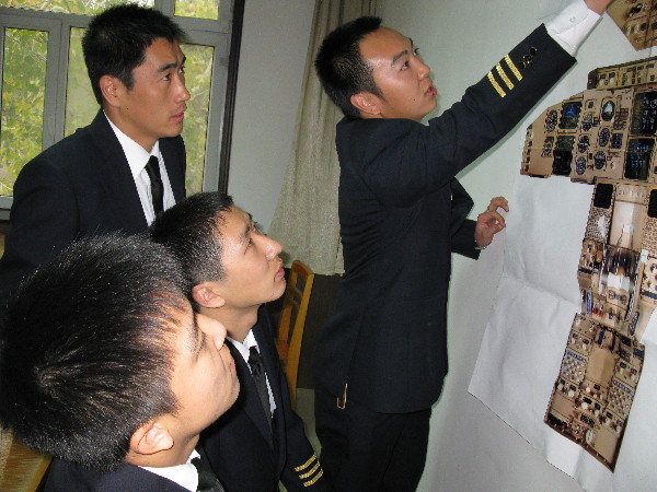 学无止境：南航新疆飞行员课程表的时代变化