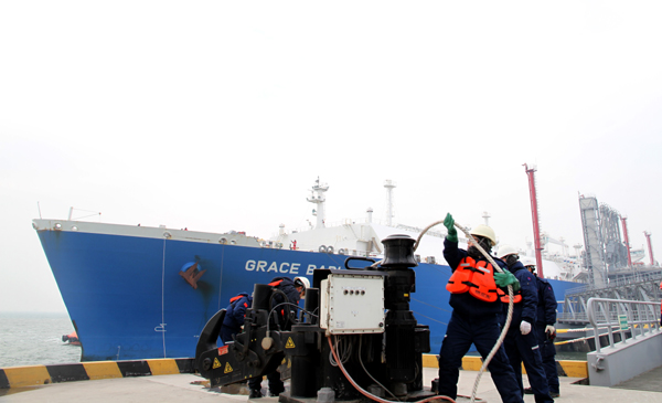 天津LNG成功接卸6.4万吨液化天然气