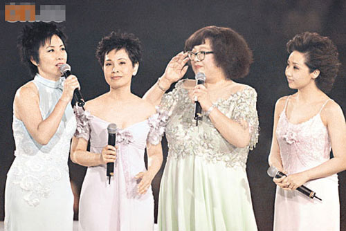 刘嘉玲抢曾华倩男友梁朝伟 揭秘娱乐圈女星恩怨史